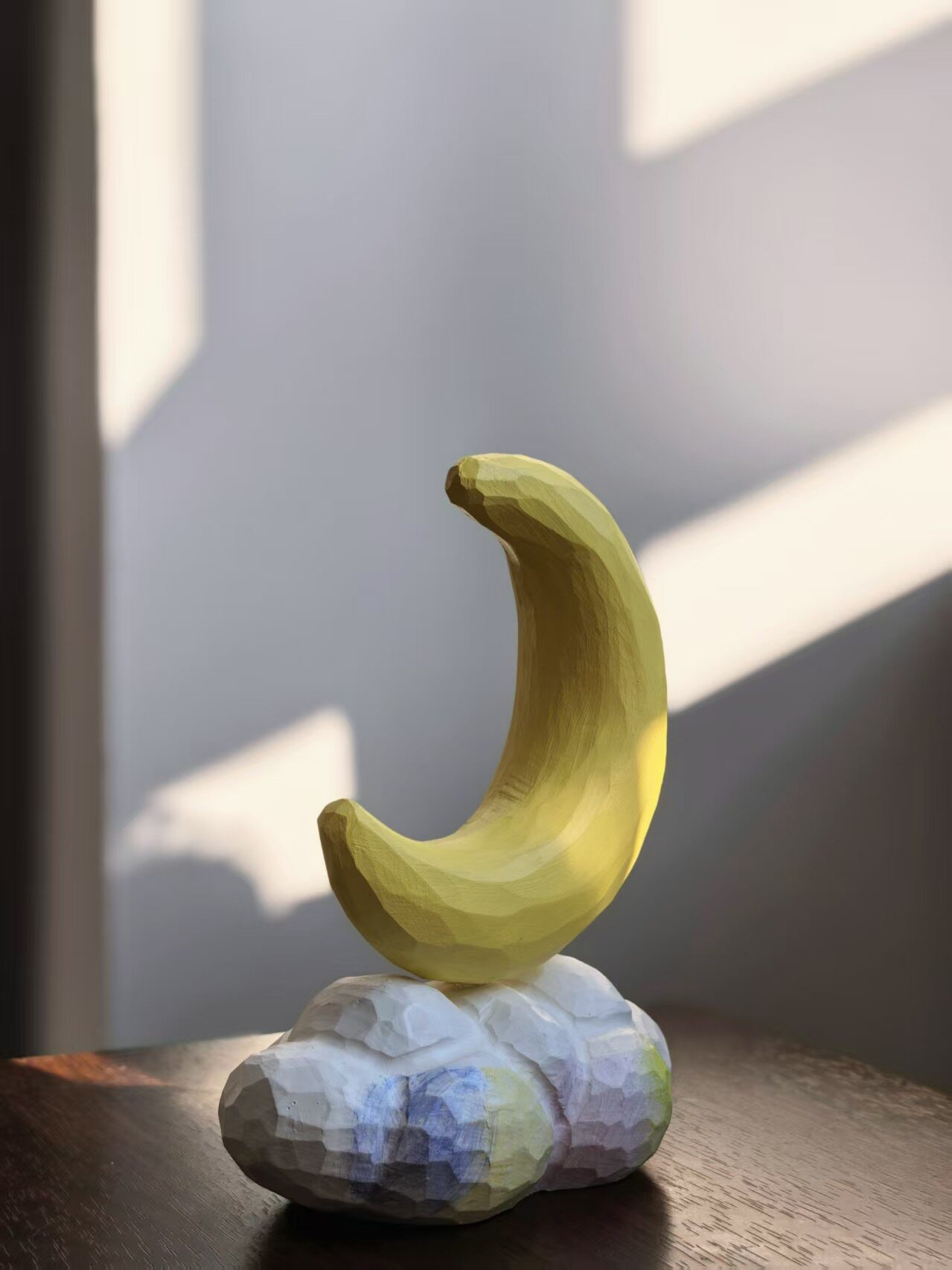 Ręcznie rzeźbiona żółta statua – Photography Yellow recenzja i cena